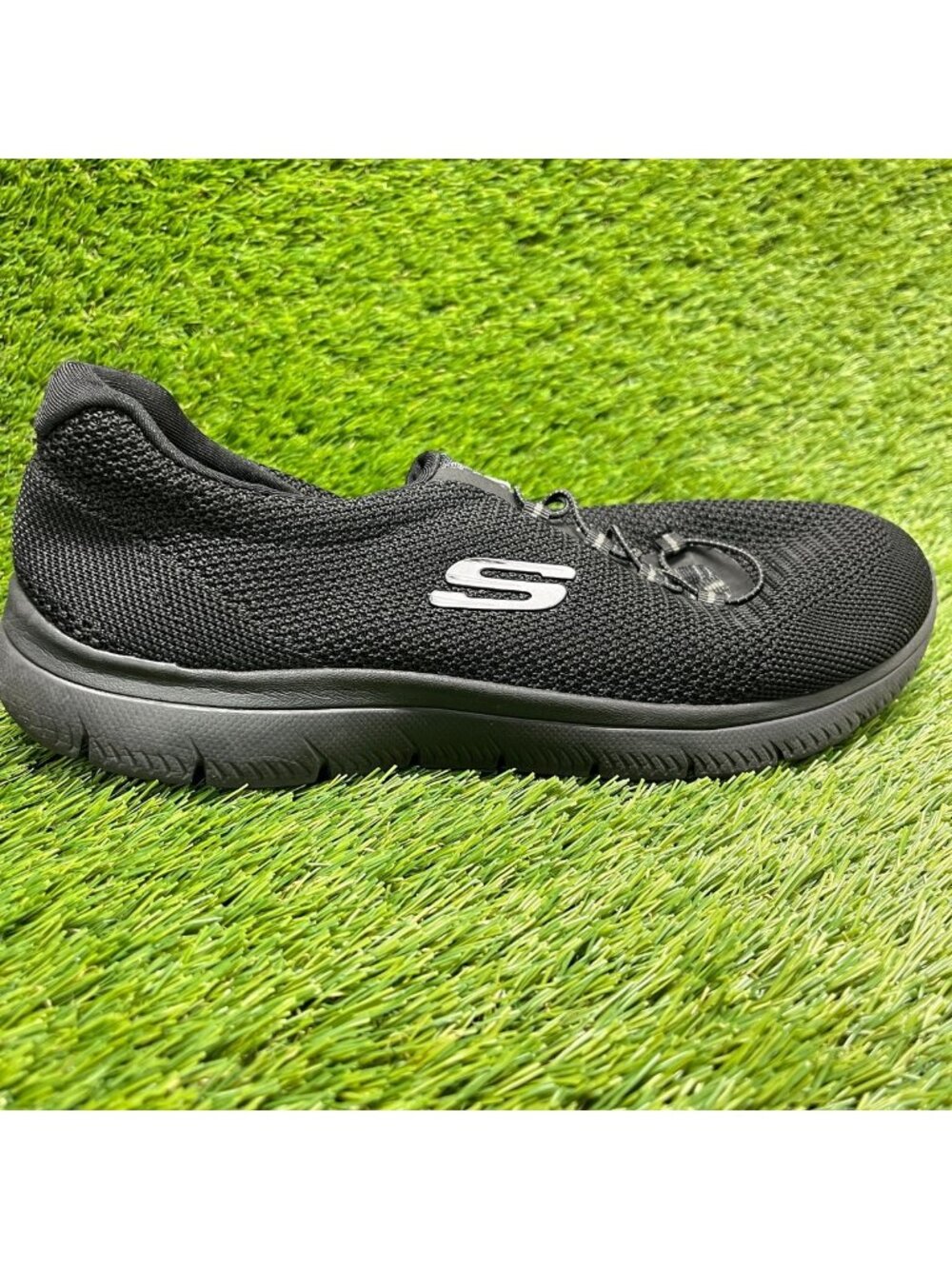 Skechers Summits Cool Classic Womens Size 9D Black Running Shoes Sneakers